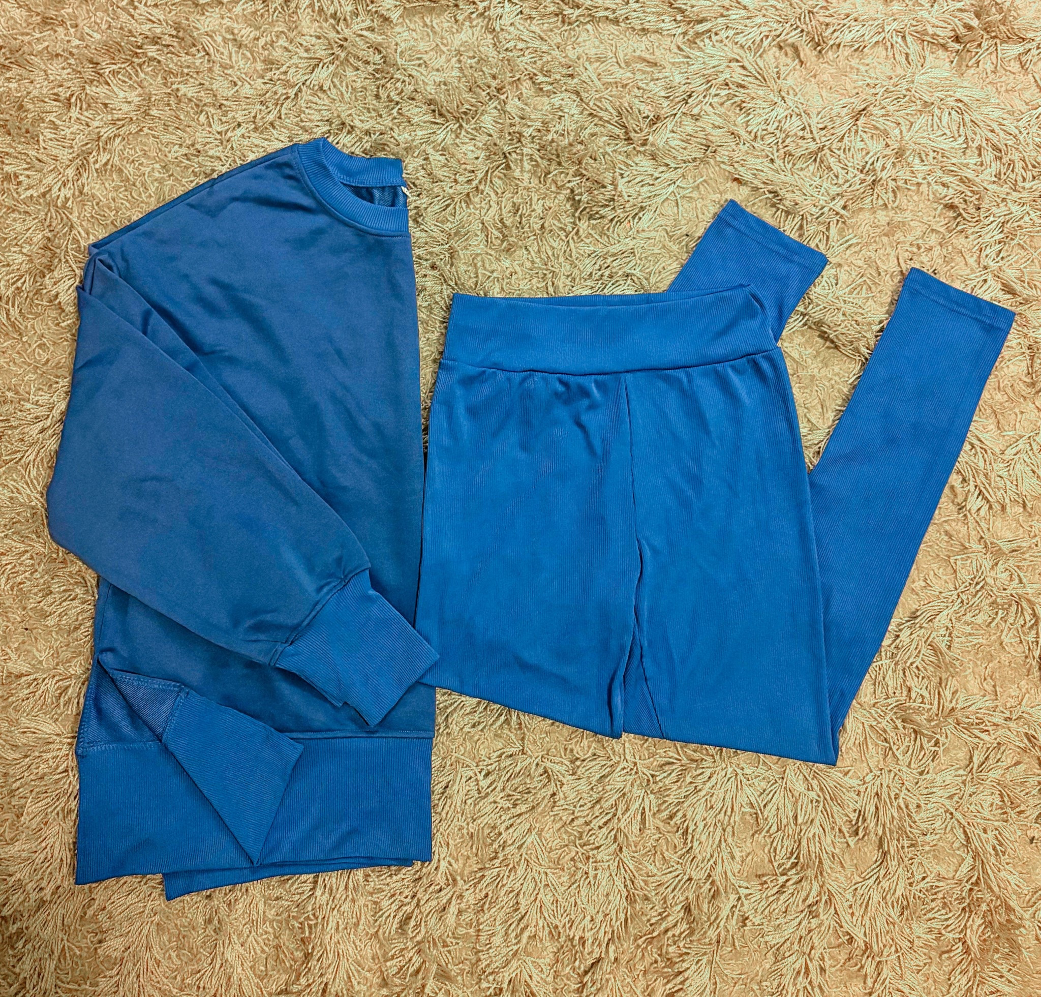 Winter Lounge Set 💙
Fits TTS!! 
Black Friday sales are popping on Amazon!! This set is currently 30% off!! Available in other colors 🎁


#LTKFindsUnder50 #LTKHoliday #LTKSaleAlert