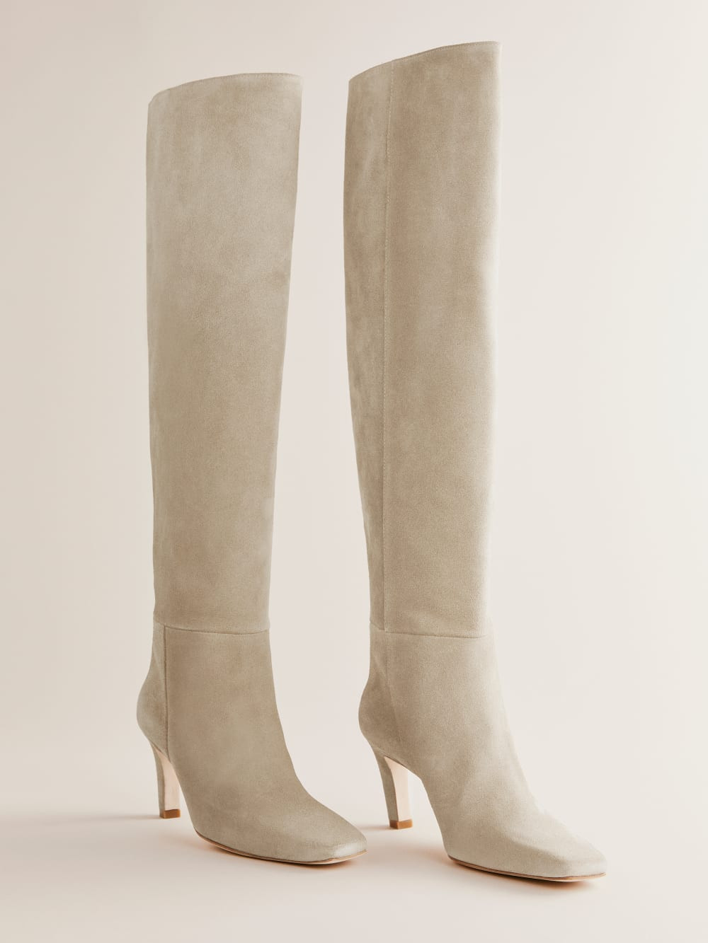 Regan Knee Boot | Reformation (Global)