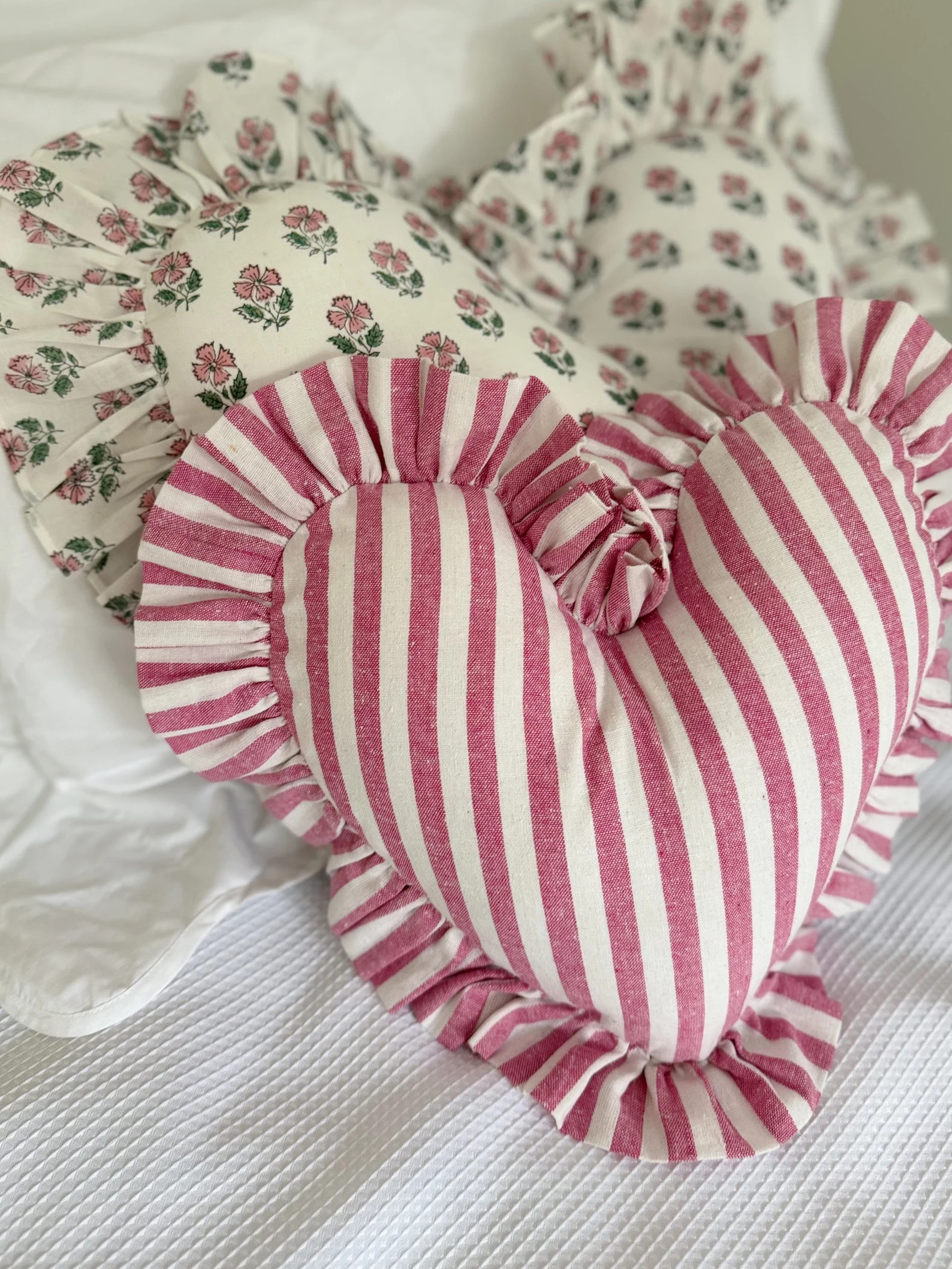 Embroidered Heart Pillow, Throw Pillow, Heart Shaped Pillow, Handmade - Etsy | Etsy (US)