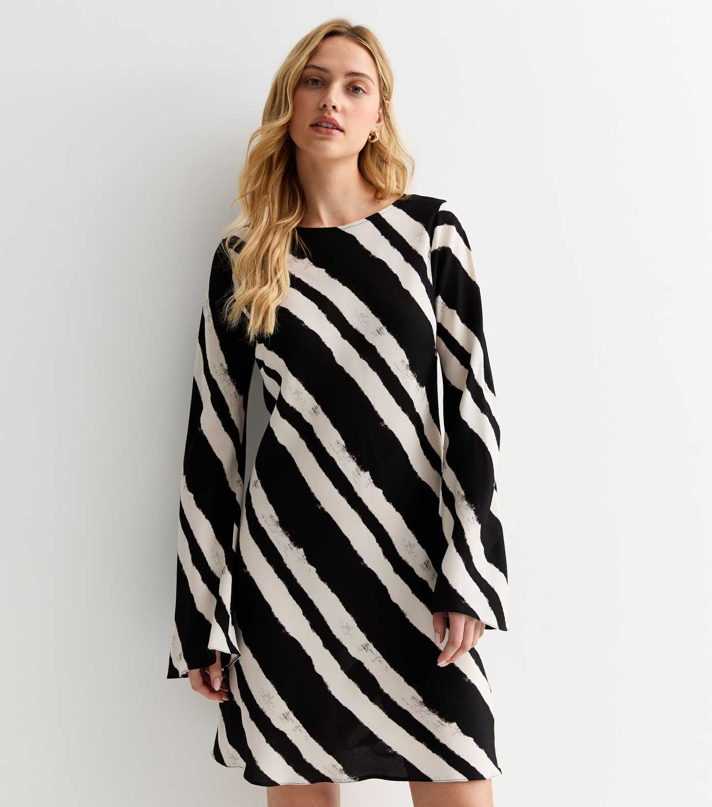 Black Diagonal Stripe Long Sleeve Mini Dress | New Look | New Look (UK)
