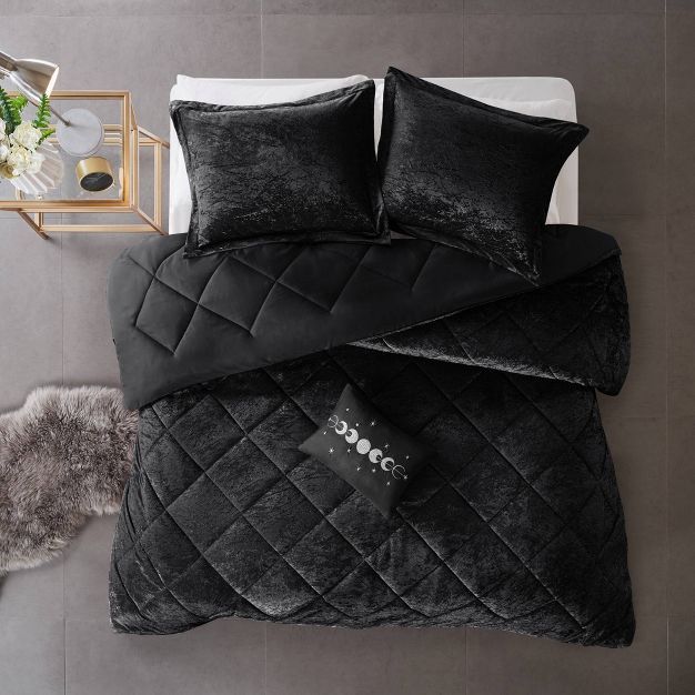 Intelligent Design Alyssa Velvet Comforter Set | Target