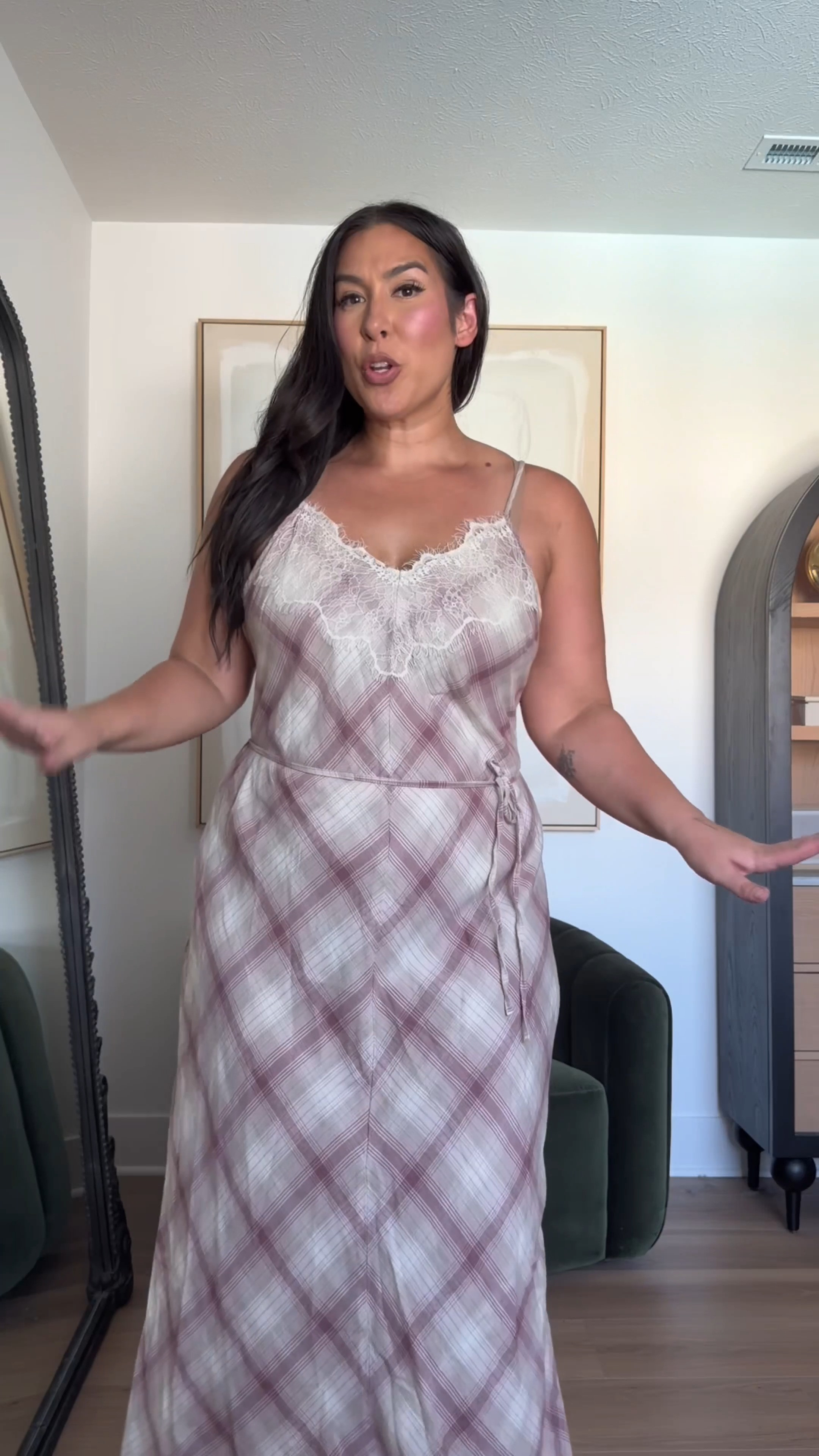 I love the plaid and this material is super lightweight, perfect for late summer early fall outfits!

Wearing XL

target fashion, target finds, affordable outfits, fall outfit ideas, mid size fall outfits, affordable dresses, fall trends, plaid dresses 

 #LTKootd #LTKMidsize