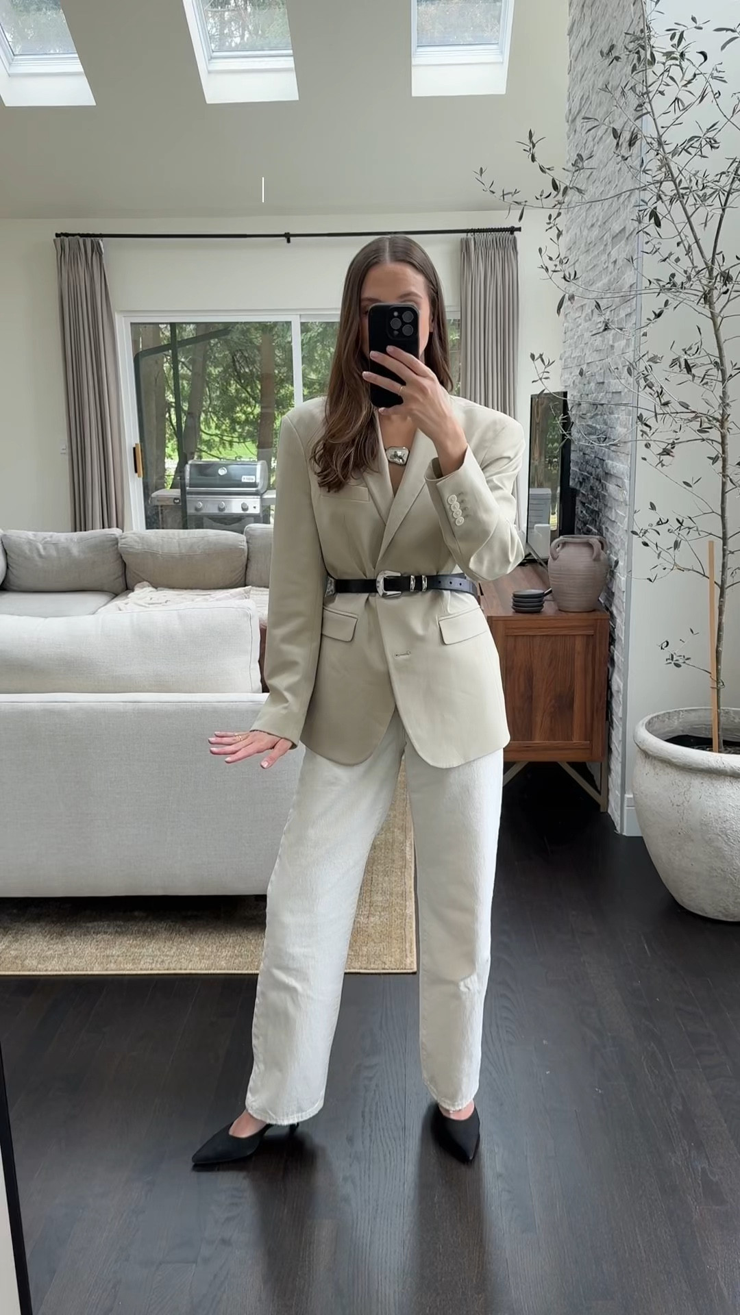 Date night outfit! 

#LTKFindsUnder100 #LTKWatchNow #LTKStyleTip