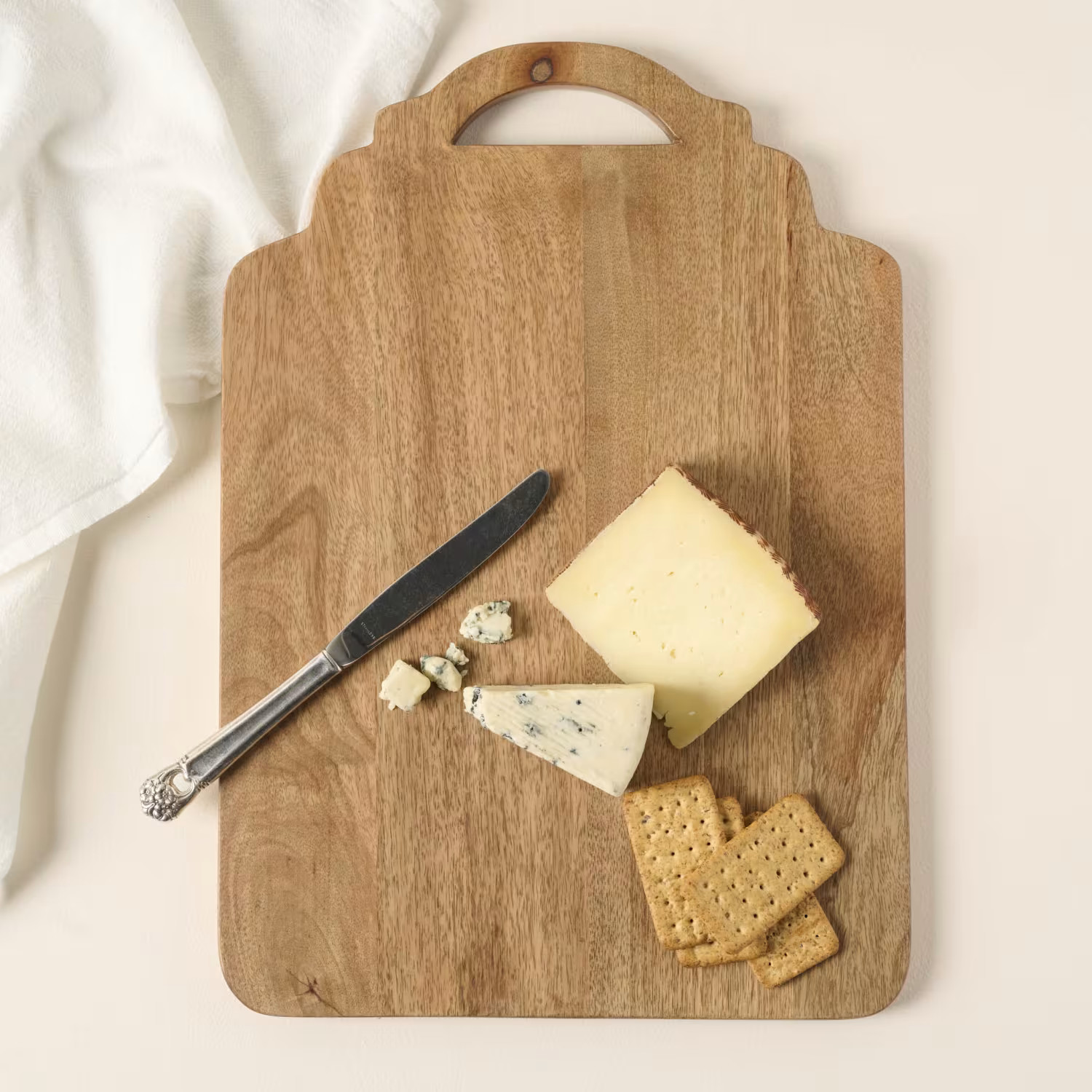 Ells Wooden Serving Board | Magnolia