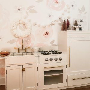 Chelsea Kitchen Collection | Pottery Barn Kids