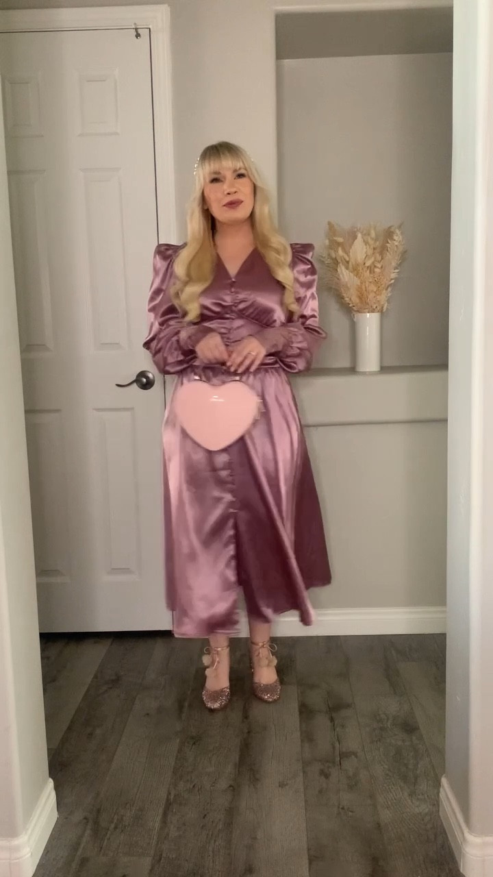 Valentines Day Date Night Outfits from Chicwish #chicwish 

#LTKstyletip #LTKSeasonal #LTKunder100