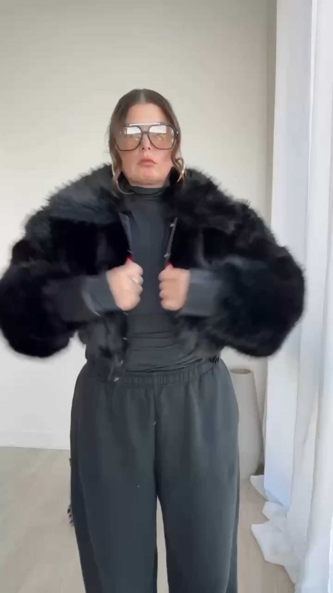 Faux fur cropped bomber jacket

#LTKSeasonal #LTKCyberWeek