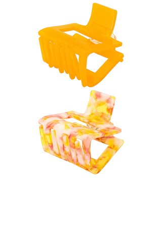 petit moments Claw Clip in Golden Hour & Fanta from Revolve.com | Revolve Clothing (Global)