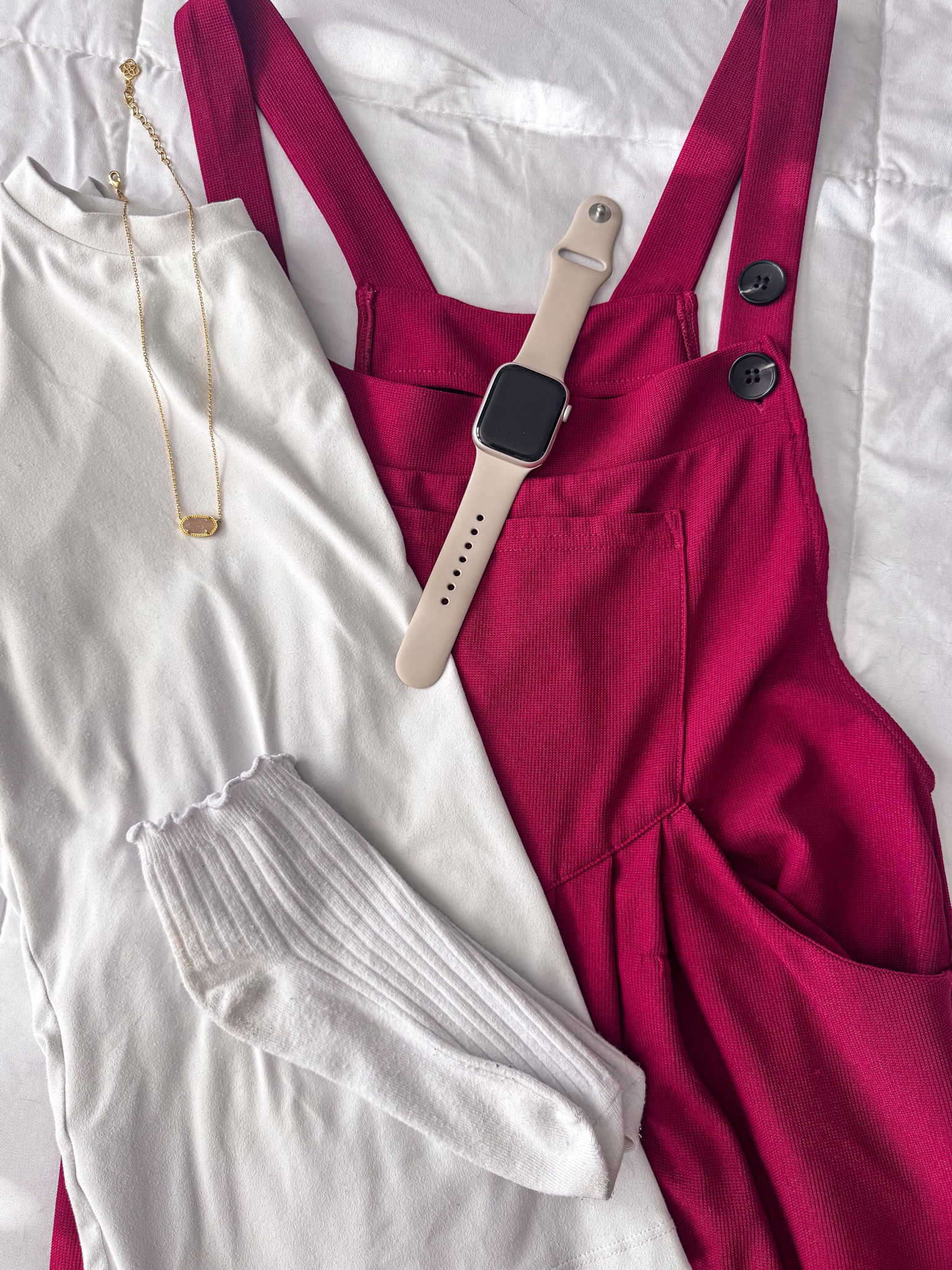 Lazy day jogger outfit details 

#LTKFitness #LTKFindsUnder50 #LTKActive