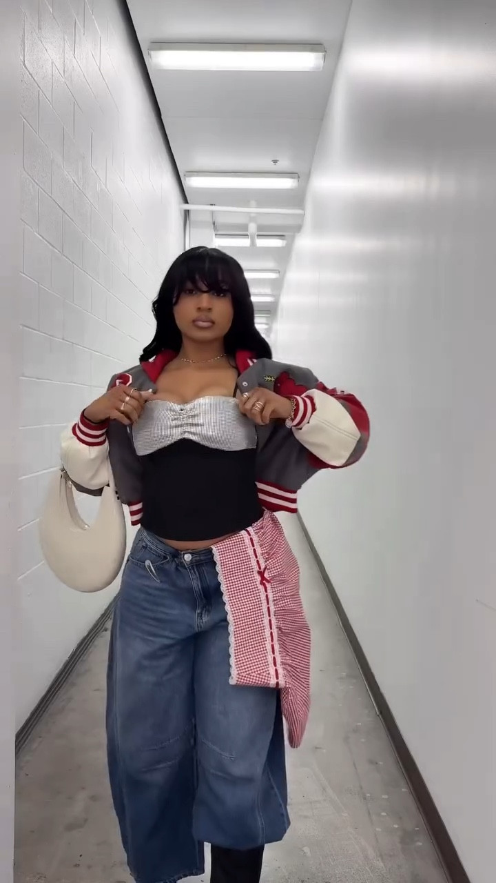 Style log number 1 💫 

Hair linked on my TikTok. 

•

•

•

#StreetwearFashion #StreetStyle #FashionReel #OOTD #FashionBaddie #Trendsetter #StyleGoals #BaddieVibes #EdgyFashion #SlayTheLook #PrettyLittleThing #PLTStyle #PLTbabes #Forever21 #F21xMe #FastFashionFinds #AffordableStyle #BlackWig #BangsCut #SleekHair #WigSlay #HairGoals #GetReadyWithMe #GRWM #OutfitCheck #FashionTransition #HallwayWalk #WalkWithConfidence #StyleInMotion

#LTKFindsUnder50 #LTKStyleTip #LTKSaleAlert