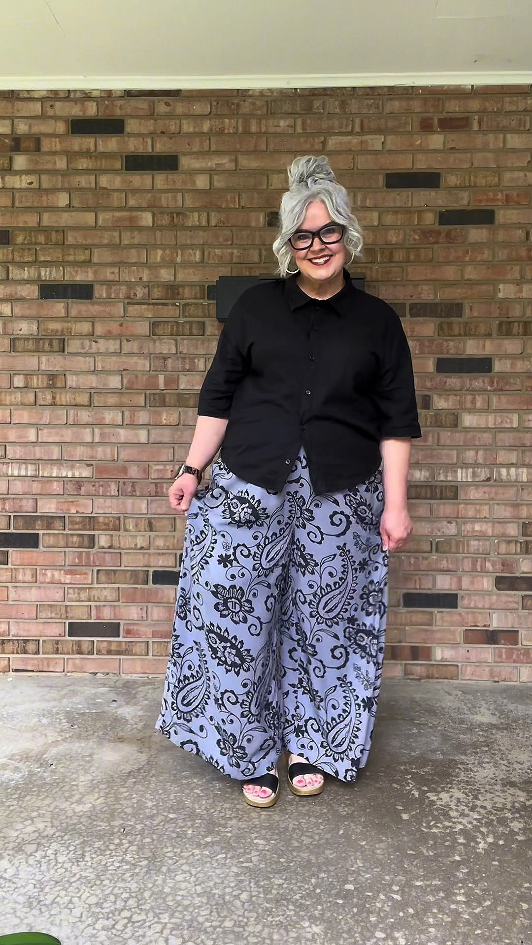 I feel like I need a factory reset! Hello Weekend 😎🖤 Wearing XL in the pants. @UEU 
#over50style #over50fashion #dopaminesdressing #OOTD #over50club

#LTKootd #LTKOver40 #LTKMidsize