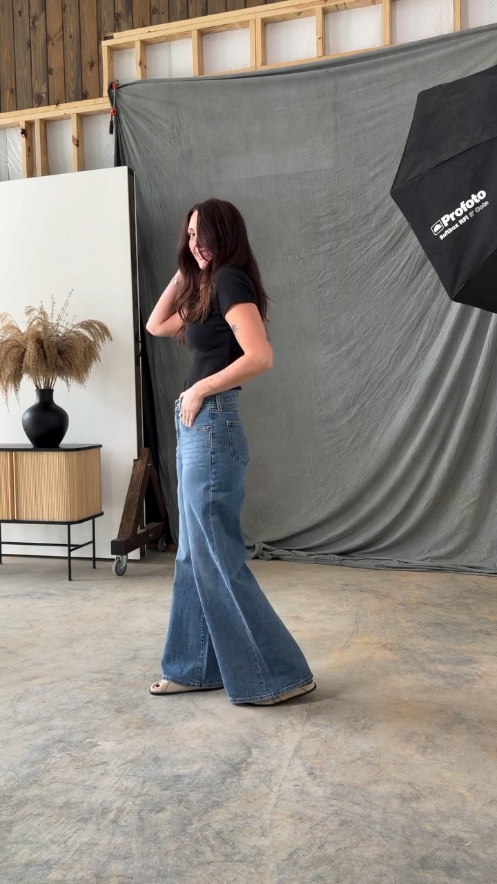 It’s no surprise that I LOVE denim and when it comes to the best denim, I always reach for my Levi’s. The fit and quality is always 100%, PLUS the styles are always perfect! @Levis #LevisLTKPartner

#LTKootd