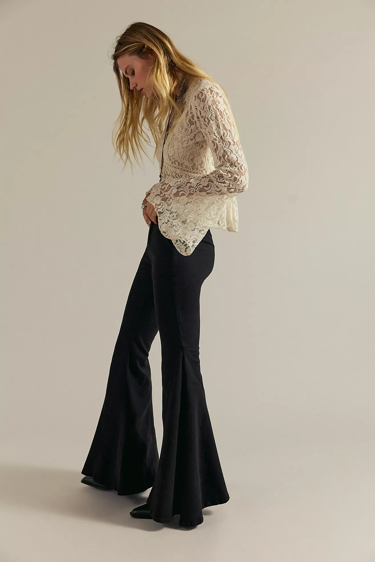 We The Free Marque Flare Jeans | Free People (Global - UK&FR Excluded)