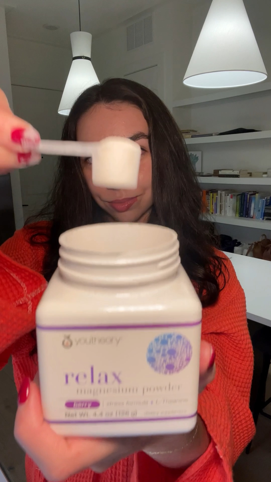 Magnesium Powder I love for an amazing night of sleep.💤🩵🫐

#LTKVideo #LTKFitness #LTKFindsUnder50