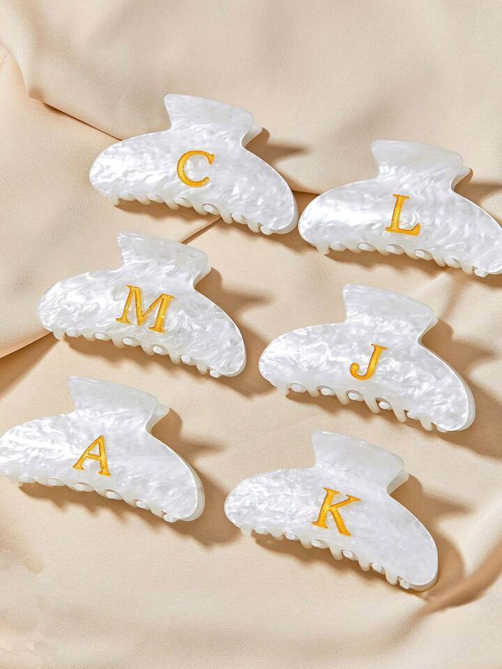 1pc Retro Glitter Name Initial Gold Acrylic Hair Claw Clip, Anti-Slip Sturdy Hold For Women Long Thick Hair Ponytail, Suitable For Daily, Beach, Wedding, Gifts For Friends & Mothers (Natural Craft With Some Color Difference) Valentineshair ClipsHair Jaw ClipHair ClampsHair ClutchHair Catcher Clip | SHEIN