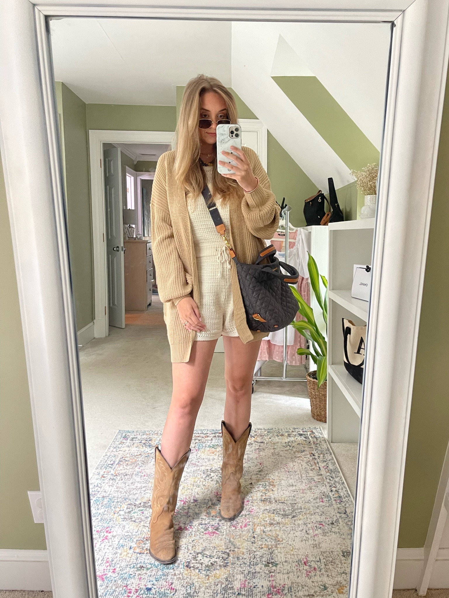 Transitional fall outfit 

#LTKSeasonal #LTKstyletip