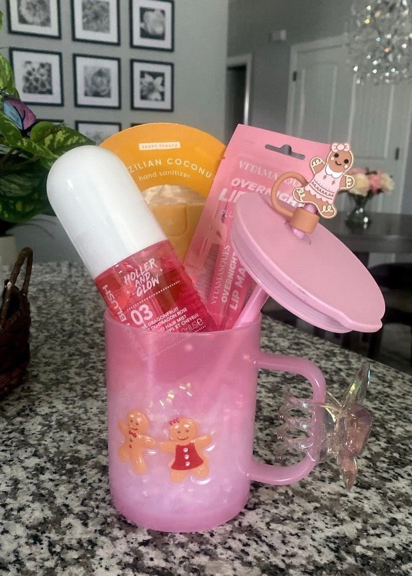 Gift idea 💖

#LTKHoliday #LTKSeasonal #LTKGiftGuide