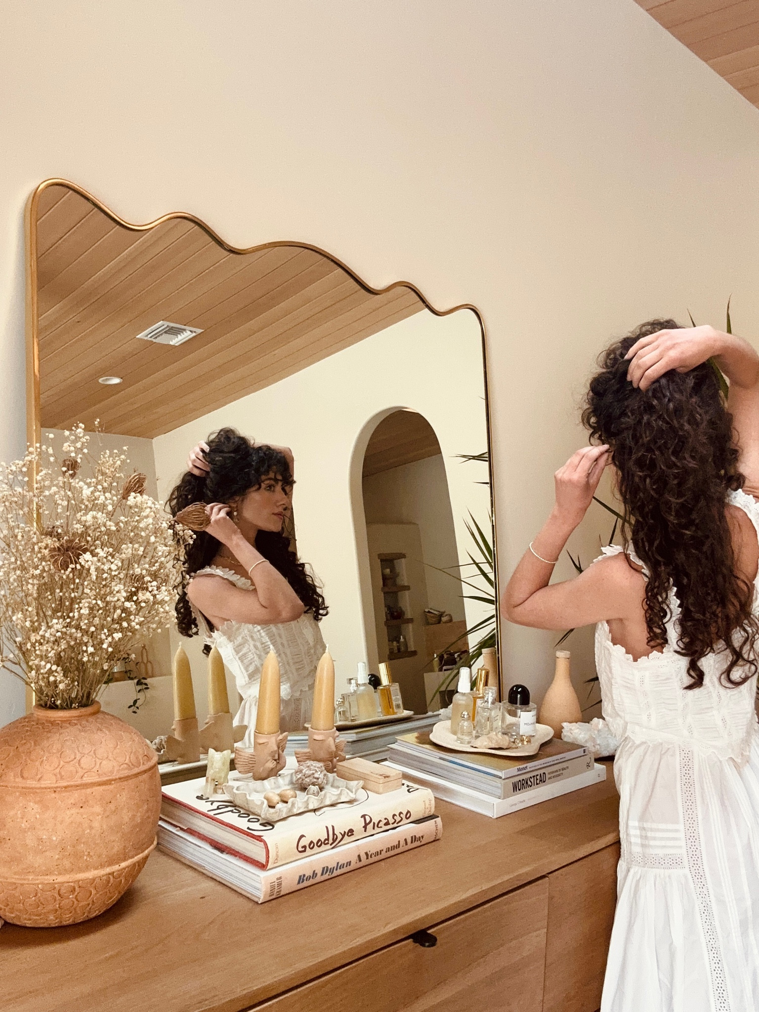 Bedroom dresser and gold frame mirror 

#LTKhome