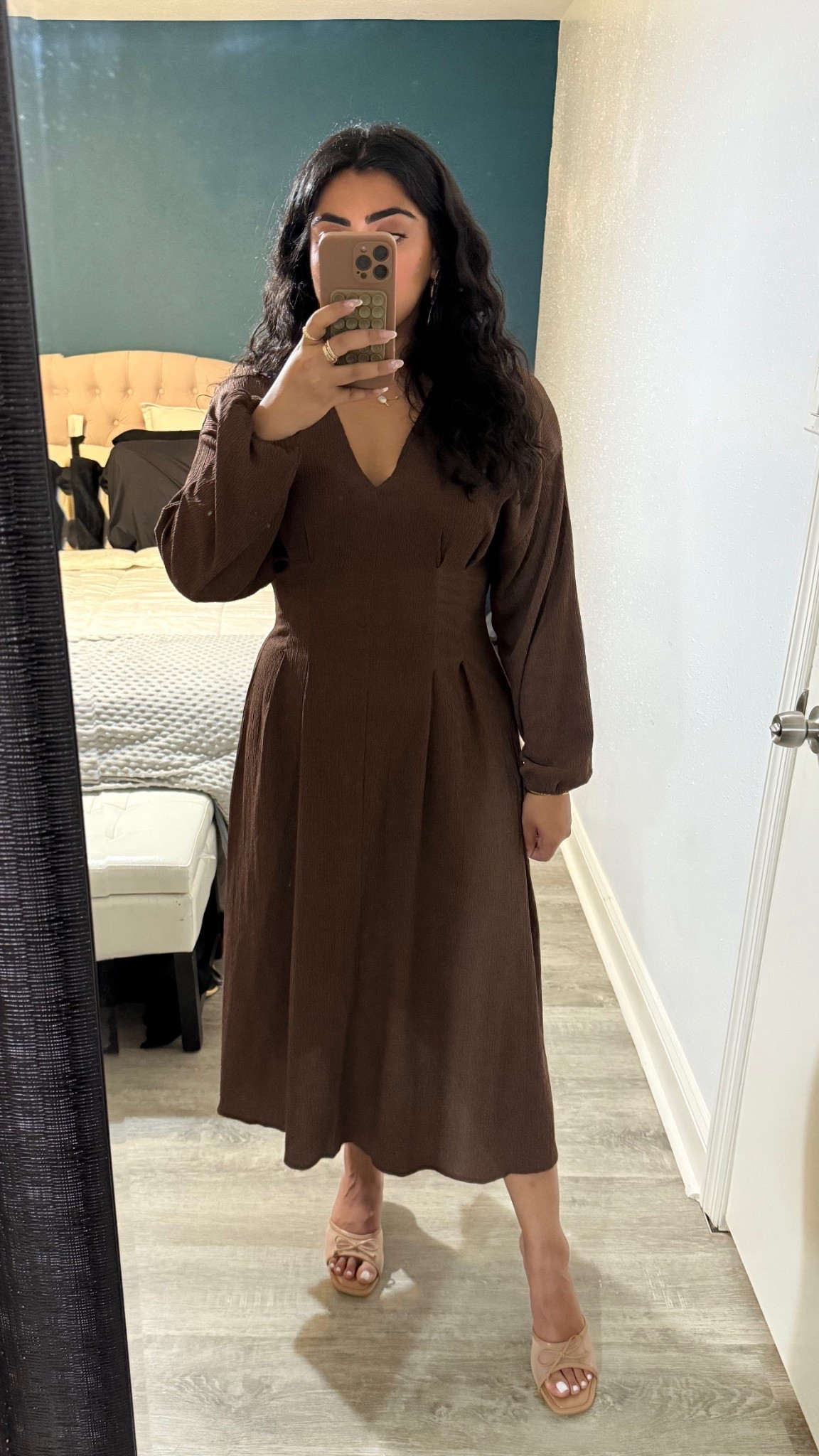 Found an identical dress to this one and it’s on sale! 

#LTKFindsUnder100 #LTKMidsize #LTKStyleTip