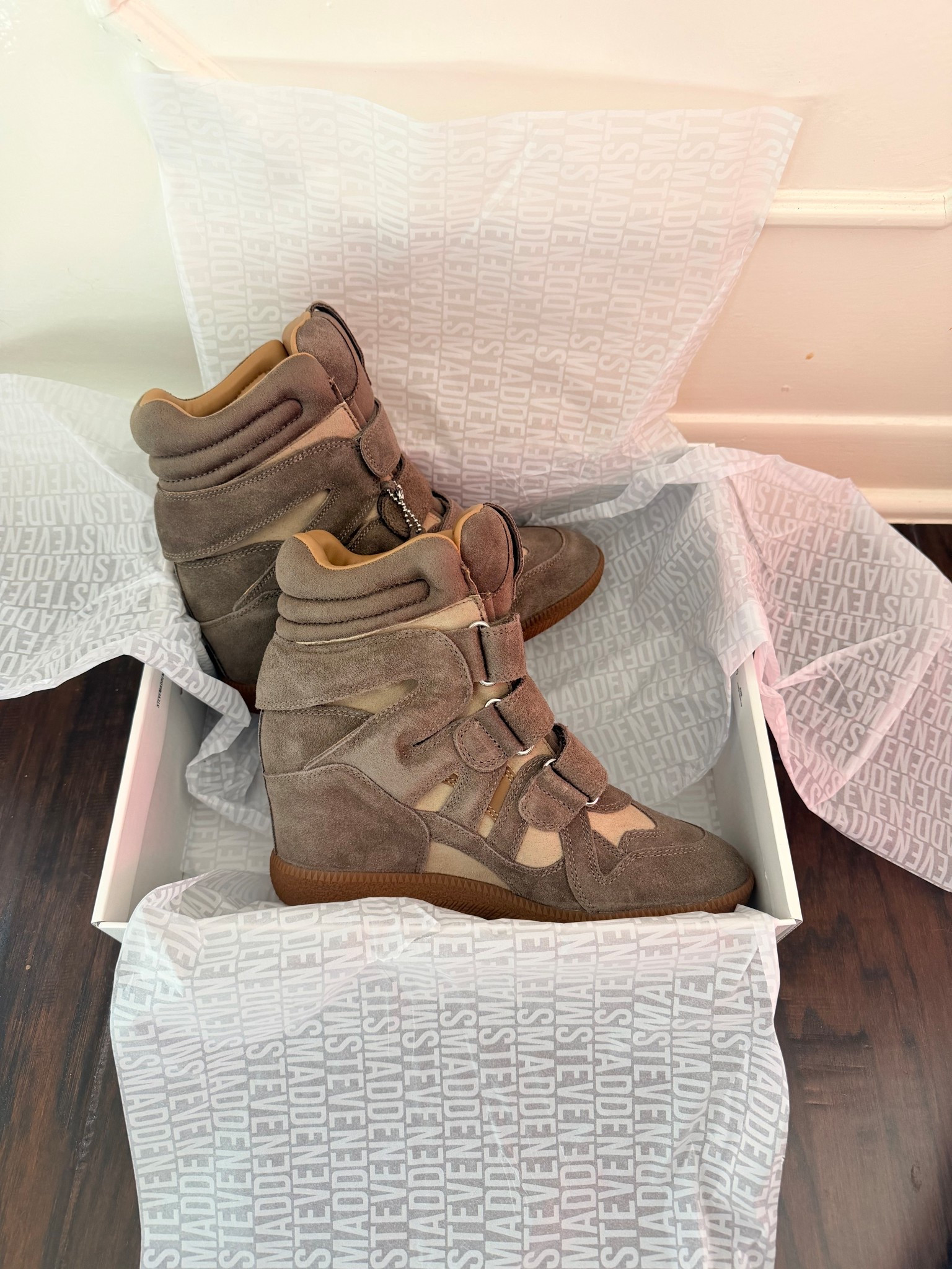 The best #IsabelMarant Dupe! 

#LTKSpringSale #LTKdayinmylife #LTKgrwm