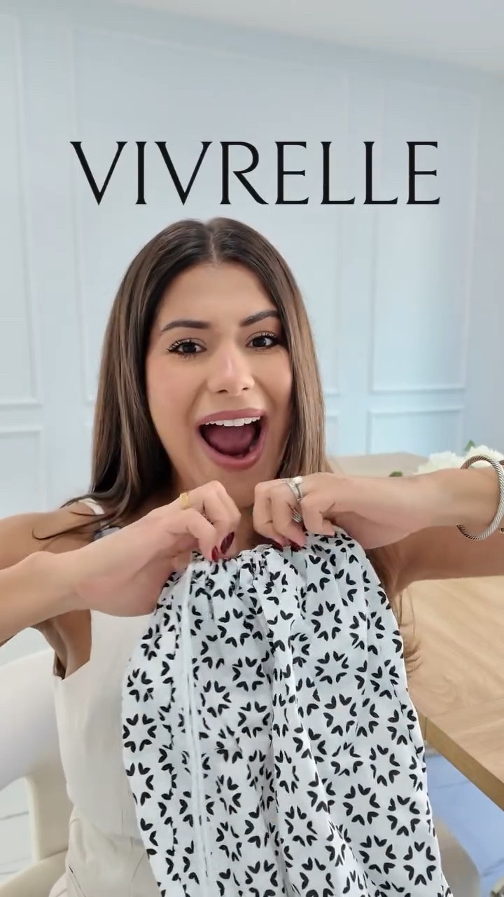 comment LUXURY for links! Use my code DANILABORY to get one month free and start rotating your dream bags today 💕 Luxury without the commitment? Yes, please ✨
With @vivrelle , you can borrow and experience high-end designer bags like Chanel and Dior without buying them. It’s the smartest way to switch up your style, try new trends, and carry iconic fashion designer bags whenever you want.

Think of it as your designer bag closet on demand 👜✨

Would you try a Chanel one week and a Dior the next? 😍

Vivrelle subscription, borrow designer bags, Chanel bag rental, Dior bag rental, luxury bag subscription, high end bags, designer bag membership, rent luxury handbags, fashion designer bags, try designer bags, rotating handbag subscription, luxury accessories rental, designer bags for women, affordable luxury experience, mom fashion luxury, TikTok fashion finds, Pinterest luxury style, how to get designer bags for less, Vivrelle review, bag rental service #LTKBag

https://liketk.it/5SO8C
@shop.ltk 
#LTKootd

#LTKPetite #LTKSaleAlert #LTKOver40