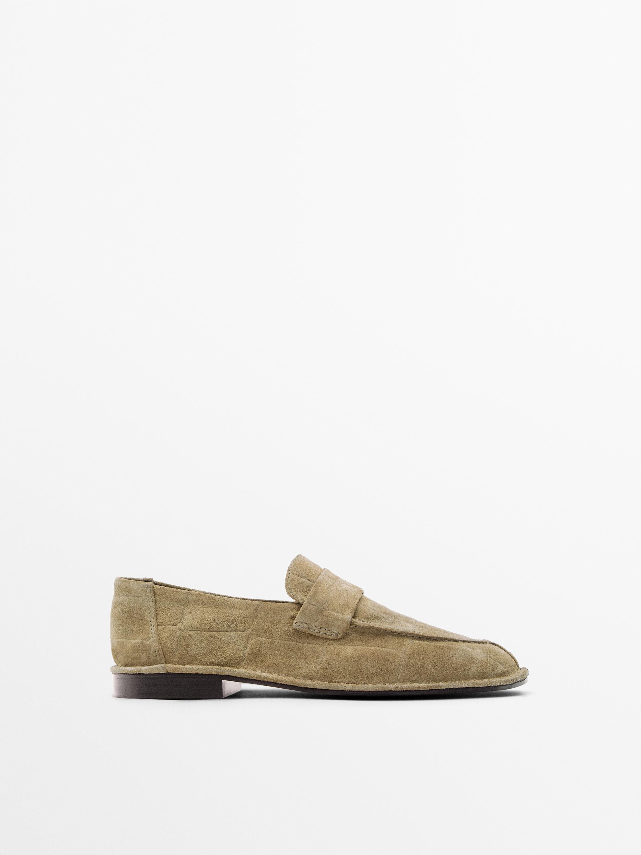 Soft split leather loafers | Massimo Dutti UK