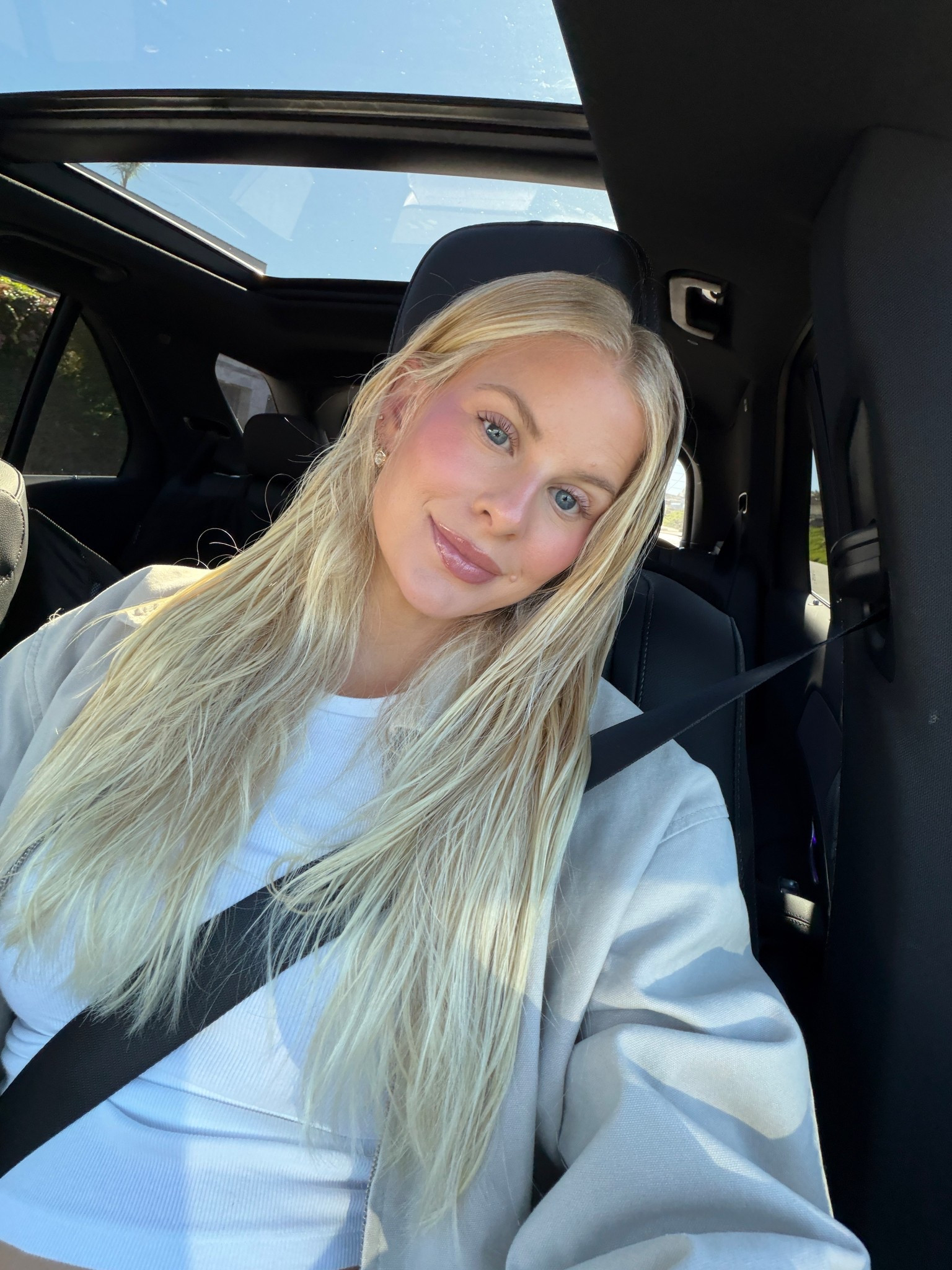 Blush: dreamland, gloss: champ stamp, liner: twist 