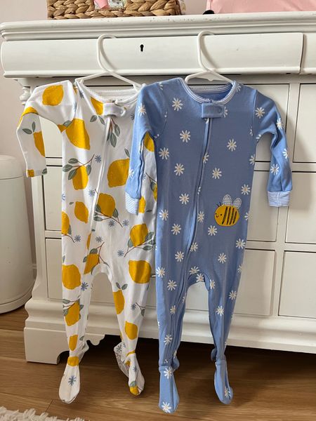 Cute springtime baby/toddler pajamas from target / daisy, lemon, bubble bee pjs 

#LTKkids #LTKSeasonal #LTKbaby