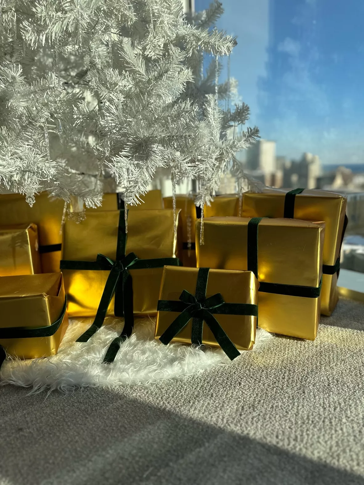 RUSPEPA Golden Metallic Wrapping Paper - Solid Color Matte Paper