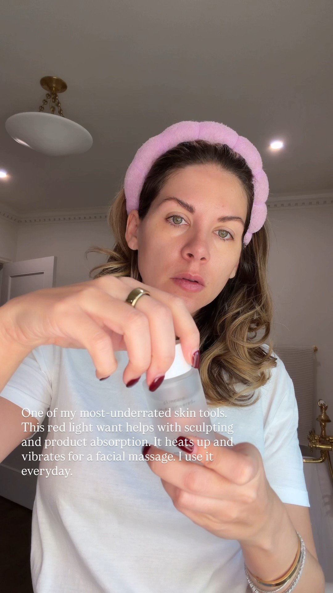 Red Light Wand // Amazon Beauty

#LTKBeauty