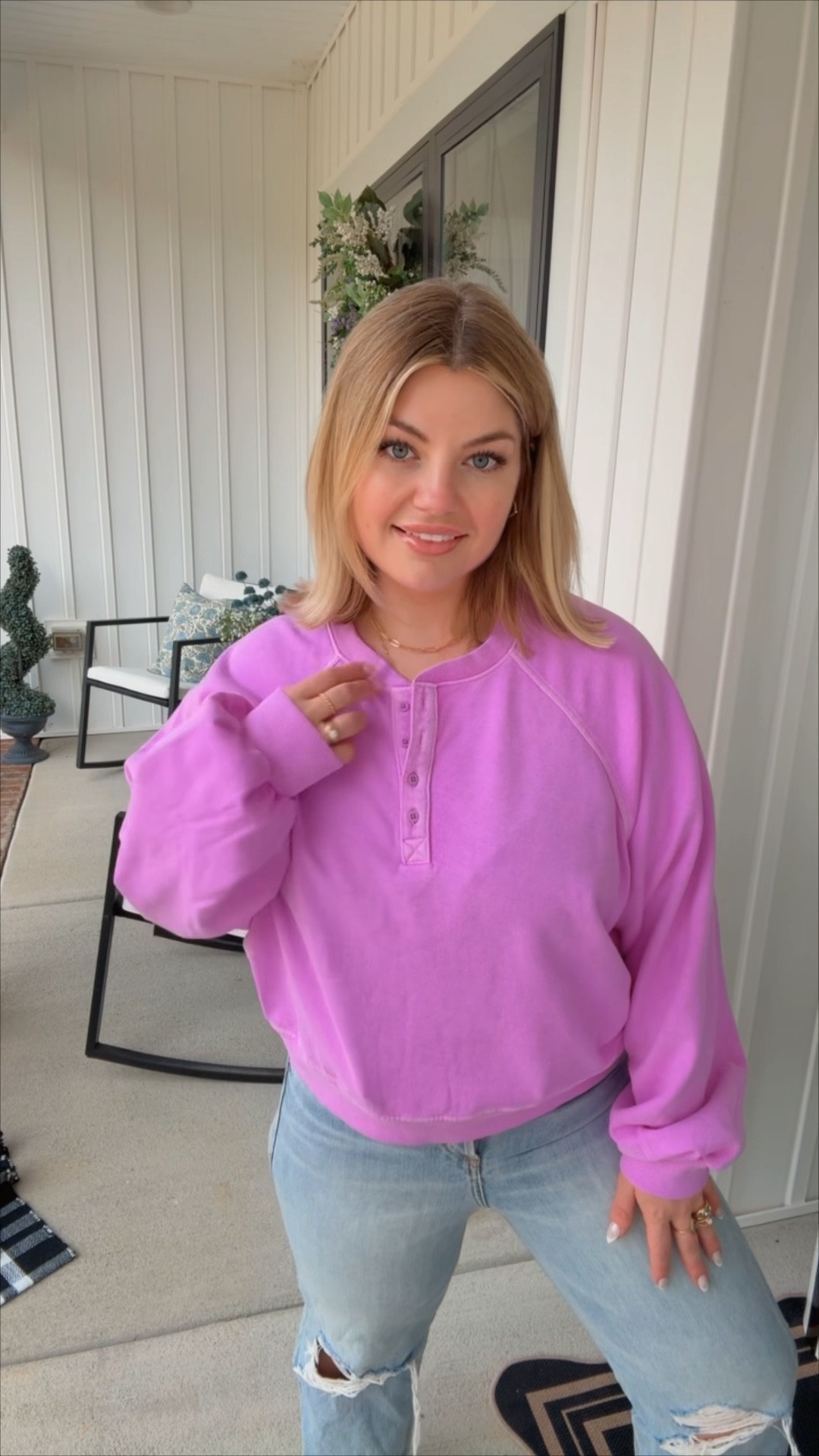 Old navy SALE tops are PERFECT 

#LTKSeasonal #LTKfindsunder50 #LTKsalealert