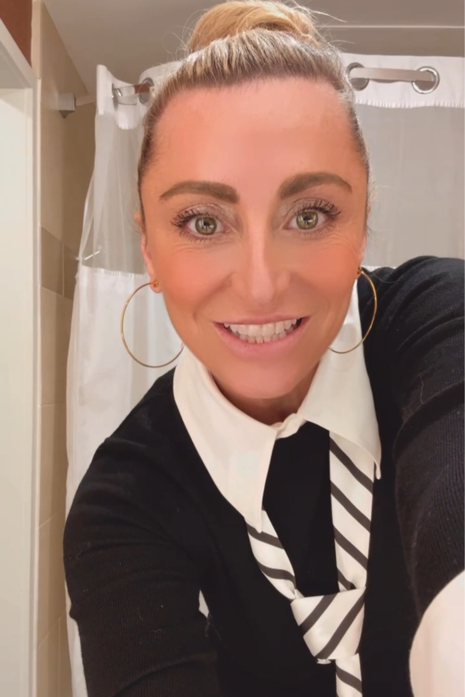 Love this Alice and Olivia tie sweater that I found on major sale! 

#LTKWorkwear #LTKSaleAlert #LTKStyleTip