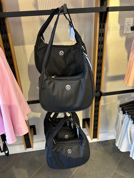 New lululemon, purse, summer bag 

#LTKFindsUnder50 #LTKItBag #LTKFindsUnder100