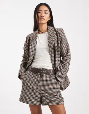 New Look co-ord check belted short in brown | ASOS (Global)