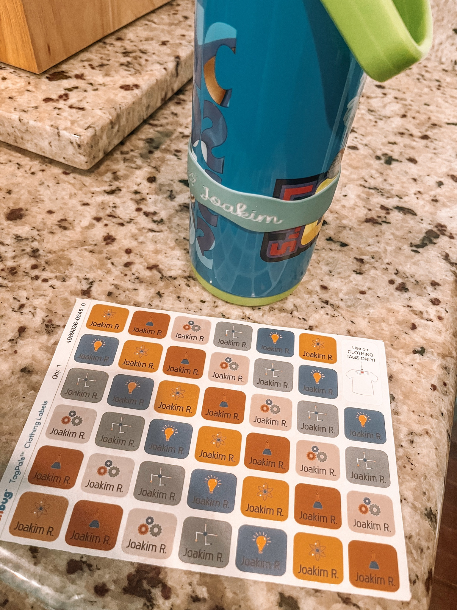 Back to School and daycare labels. 

Back to school | Back to school kids | Back to School girl | Back to school boys | Name labels | School labels | 

#LTKBacktoSchool #LTKKids #LTKFamily