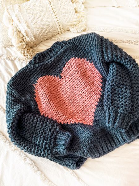 Chunky knit heart cardigan sweater!
Super cute for Valentines!

Heart sweater // cardigan // chunky knit 

#LTKfindsunder50 #LTKstyletip