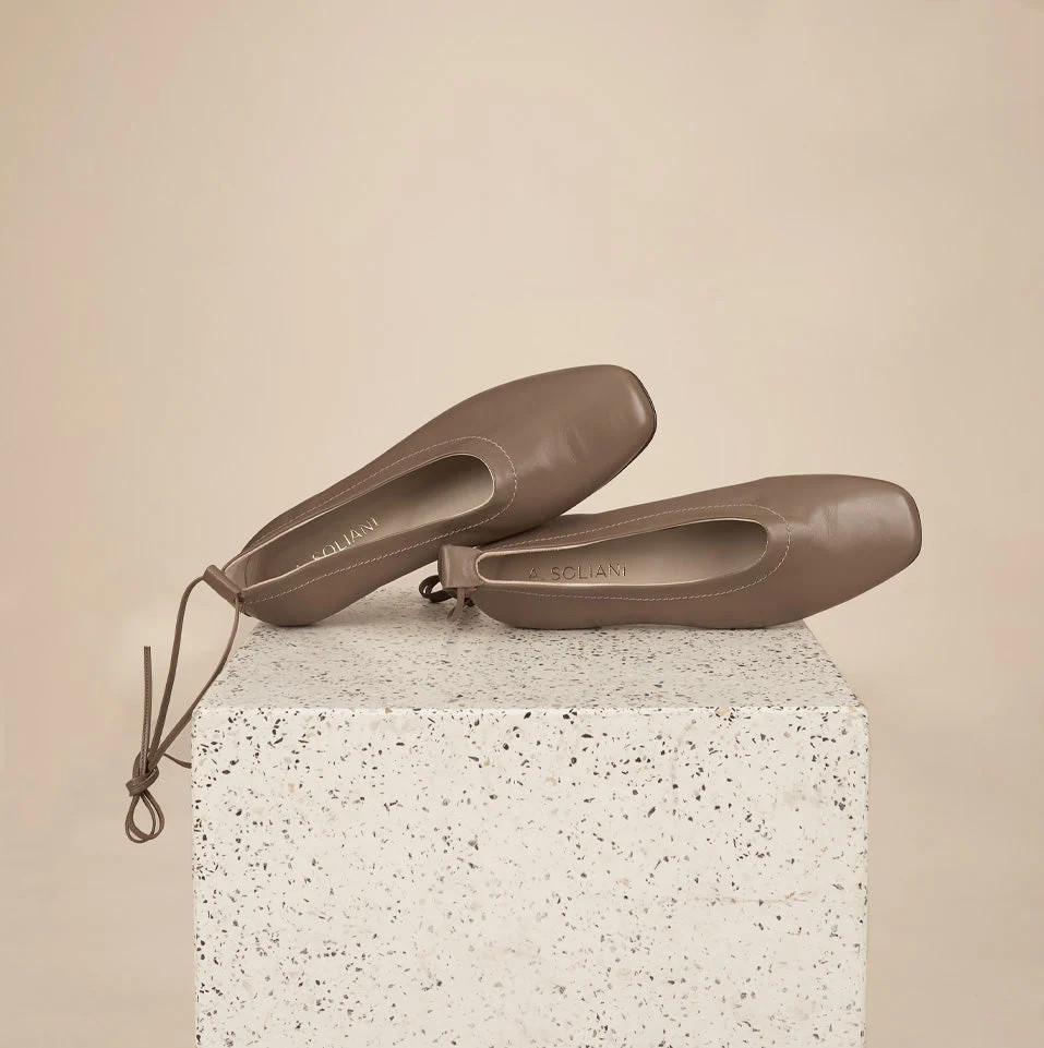 Imola - Taupe | A.Soliani