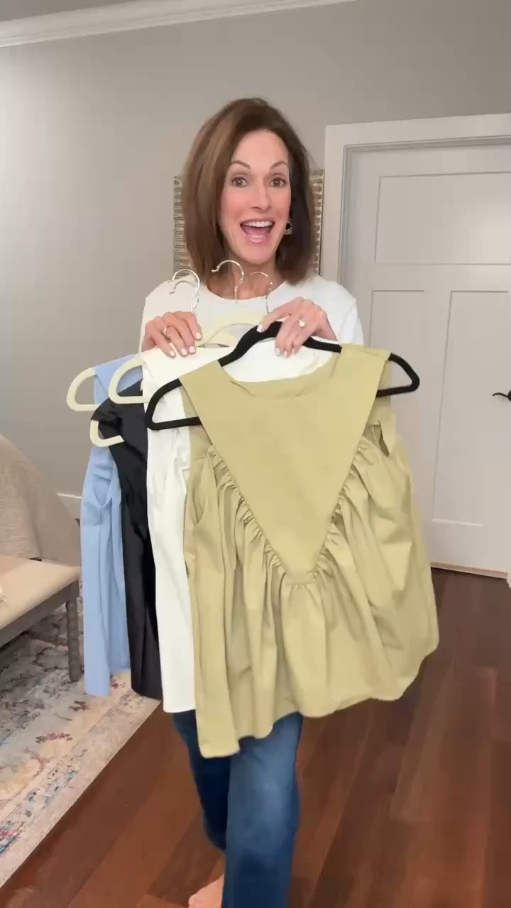 The cutest spring blouses from Amazon! My khaki shorts are sold out, but I did link the green version and a similar version as well.


Women’s fashion, spring fashion, spring style, spring outfits, spring outfit inspo, spring ootd, trendy fashion, chic style, spring outfit ideas, women’s spring outfits, fashion over 40, Amazon, Amazon fashion 



#LTKSeasonal #LTKOver40 #LTKootd