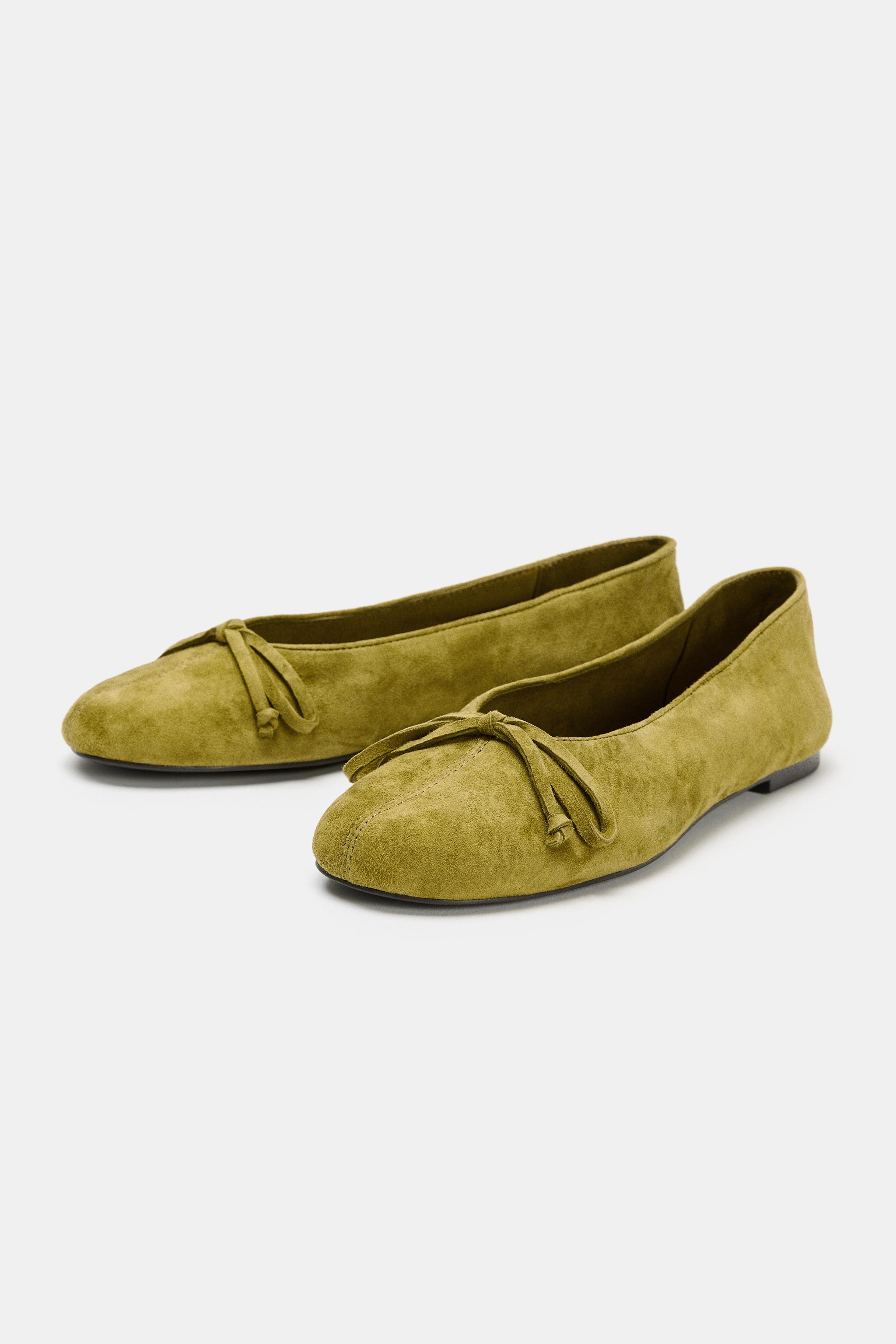 SUEDE BALLET FLATS WITH BOW | Zara US