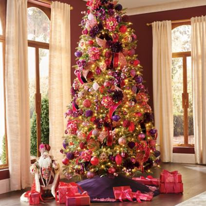Windsor Noble Fir Slim Profile Tree | Frontgate