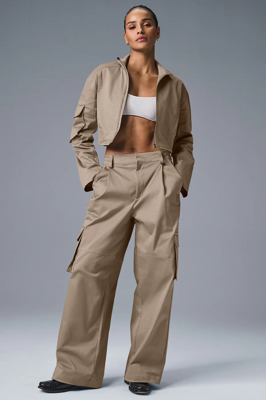 Alo YogaÂ® | High-Waist Night Out Cargo Trouser in Gravel Beige, Size: Medium | Alo Yoga (US)