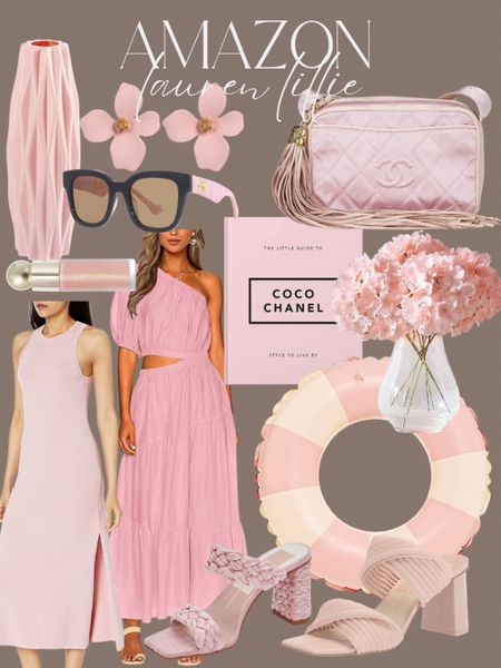 Amazon 🌸💕



Pink. Maxi dress. Pool float. Sandals. Coffee table book. Chanel bag. Faux florals. Floral earrings. Vase. Sunglasses. Coffee table book. Pop of pink. Summer style  

#LTKunder50 #LTKitbag #LTKSeasonal