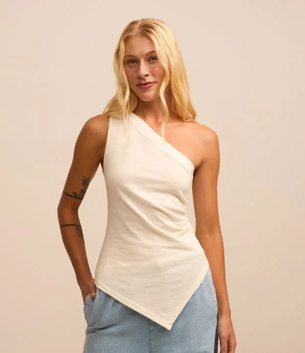 Blusa com Um Ombro Só e Pregas Laterais Branco - Lojas Renner | Renner (BR)