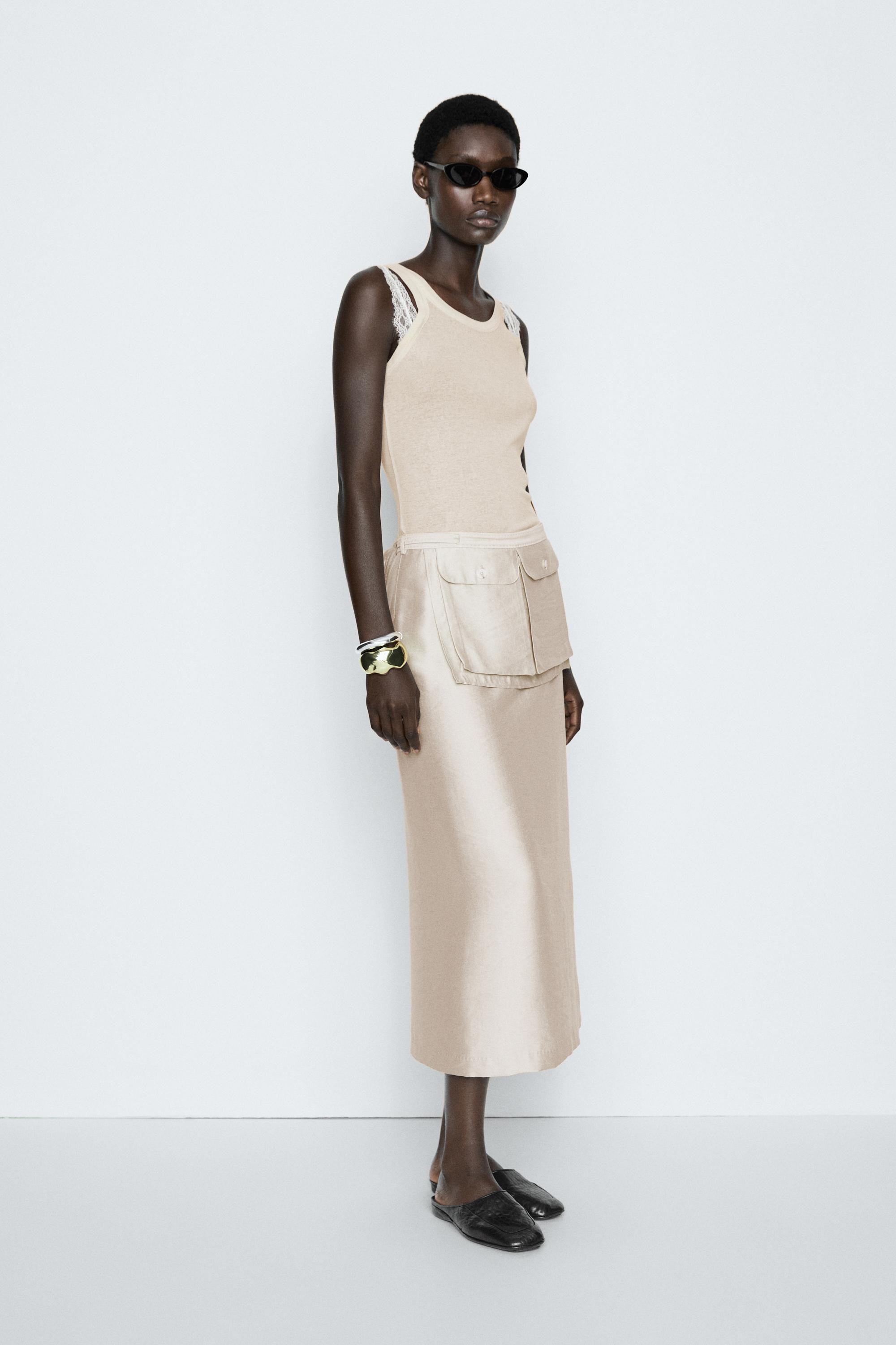 Top mit doppelten Trägern - STUDIO | Massimo Dutti DE