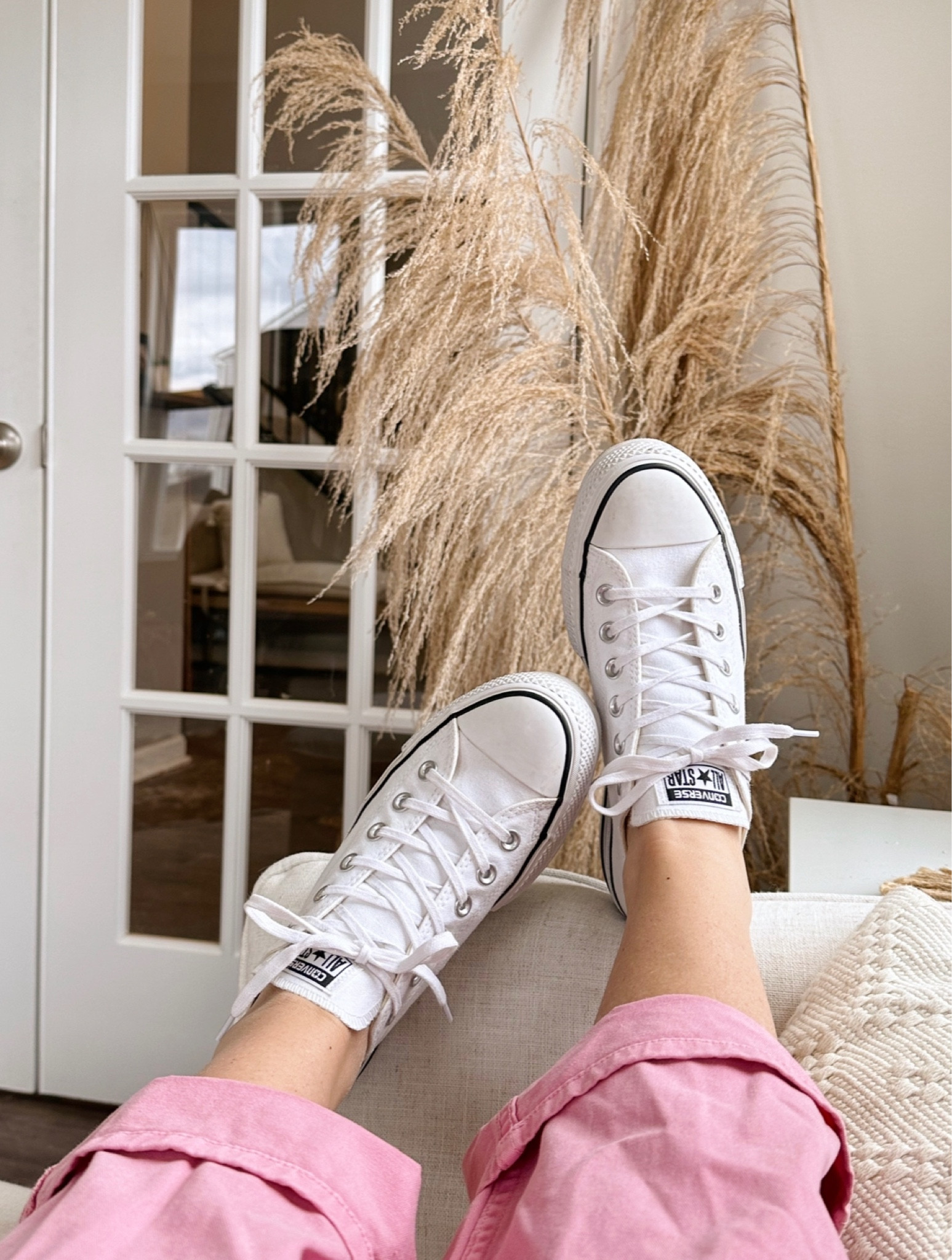 Love these platform low top #Converses 🤍 they run TTS 

#LTKshoecrush #LTKSale #LTKstyletip