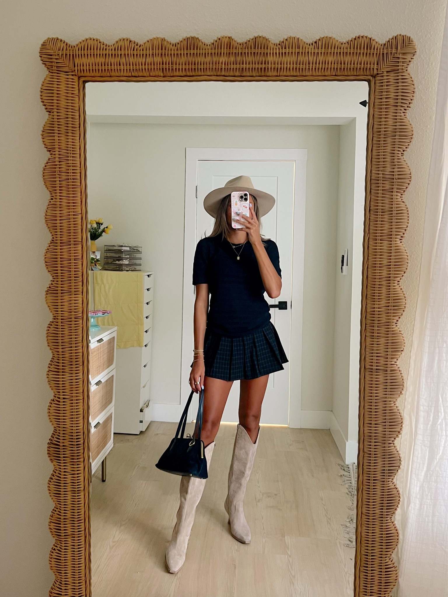 fall outfit ideas from Walmart 🍂🍁wearing an XS in these styles @walmart #walmartstyle #walmartpartner

#LTKootd