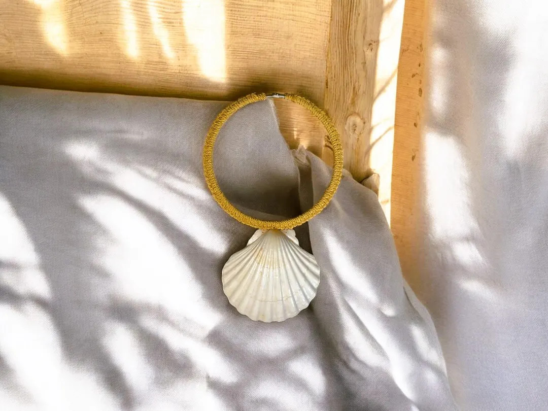 White Seashell Necklace | Handmade Boho Beach Choker | Natural Shell Pendant | Mermaid Statement ... | Etsy (US)