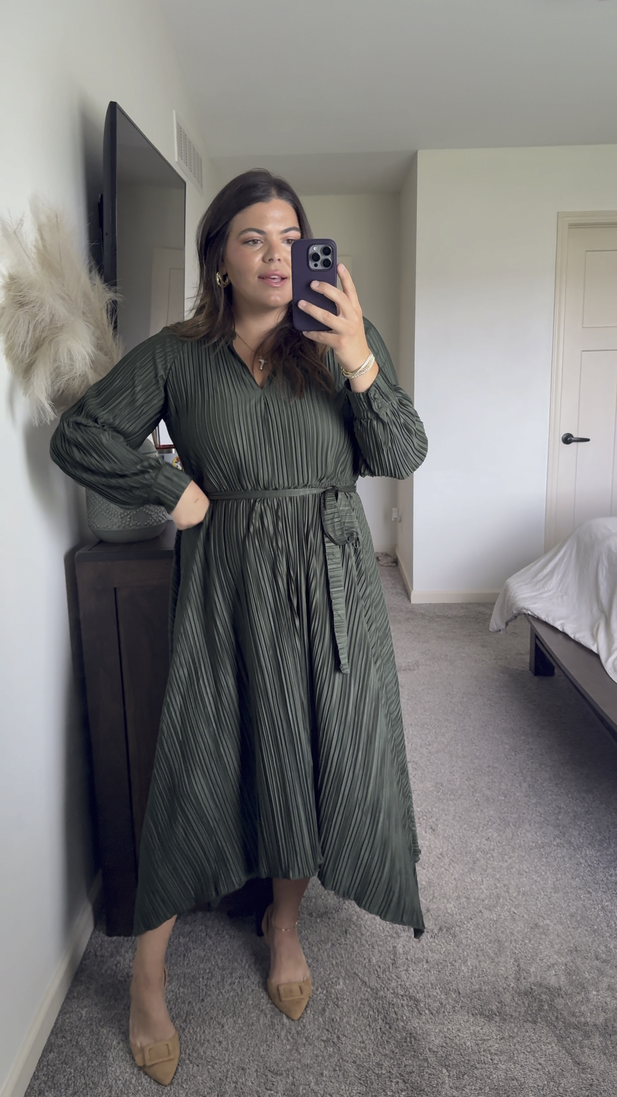 This is one of my favorite items I’ve ever gotten from Walmart, the perfect fall dress!! This would be perfect for family photos, wedding guest dress or even to wear to work or a teacher outfit! I’m in a size large and it fits so great

Excellent tummy and arm coverage and so flattering !! 

Midsize dress, fall dress, family photo dress, teacher dress, work outfit, fall wedding guest dress 

#LTKWedding #LTKMidsize #LTKFindsUnder50