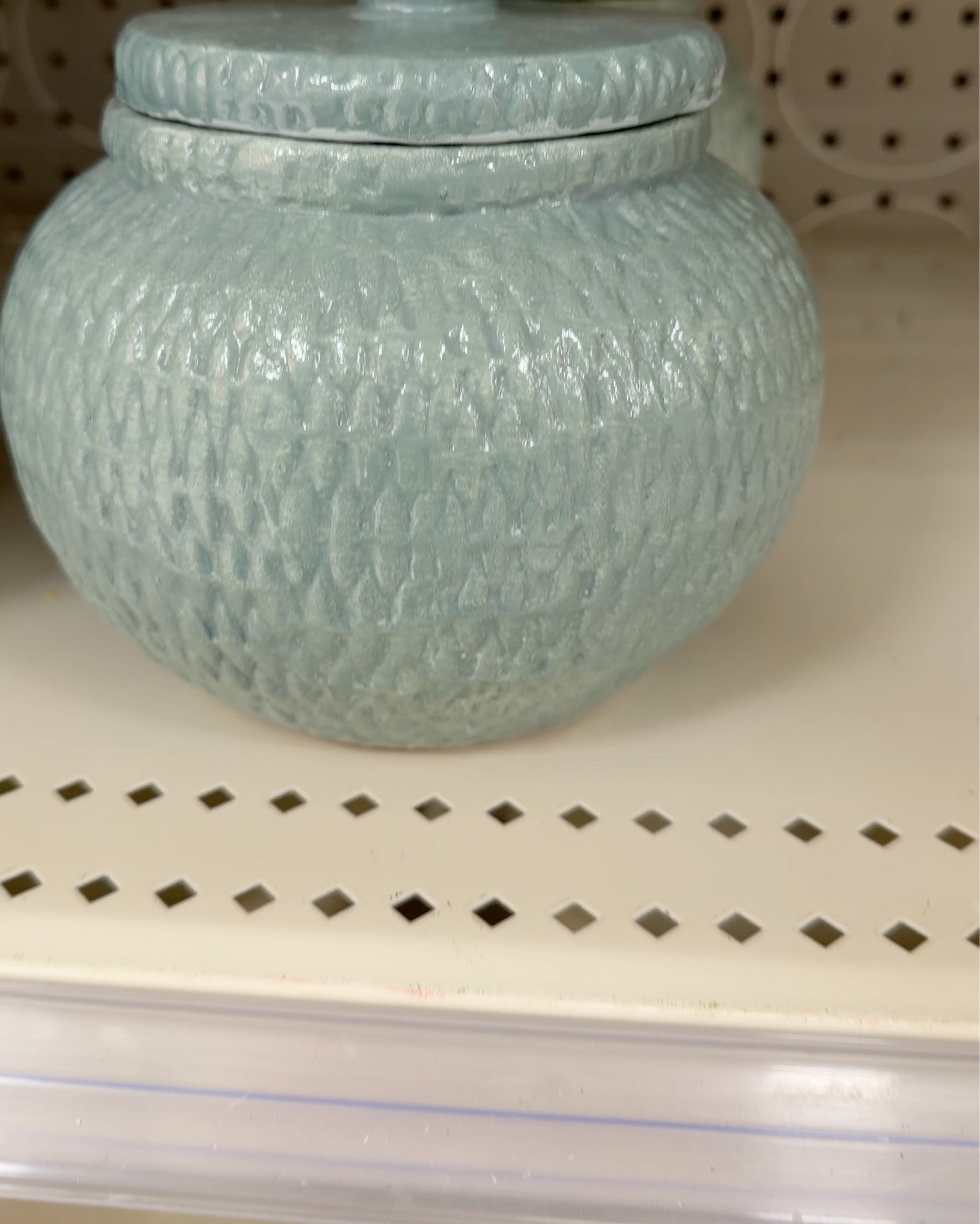 This set of blue  pots are perfect for shelf decor and adding a fresh pop of color. I love how they work as styling accents or small storage while keeping shelves looking clean and curated.



#LTKSaleAlert #LTKU #LTKHome