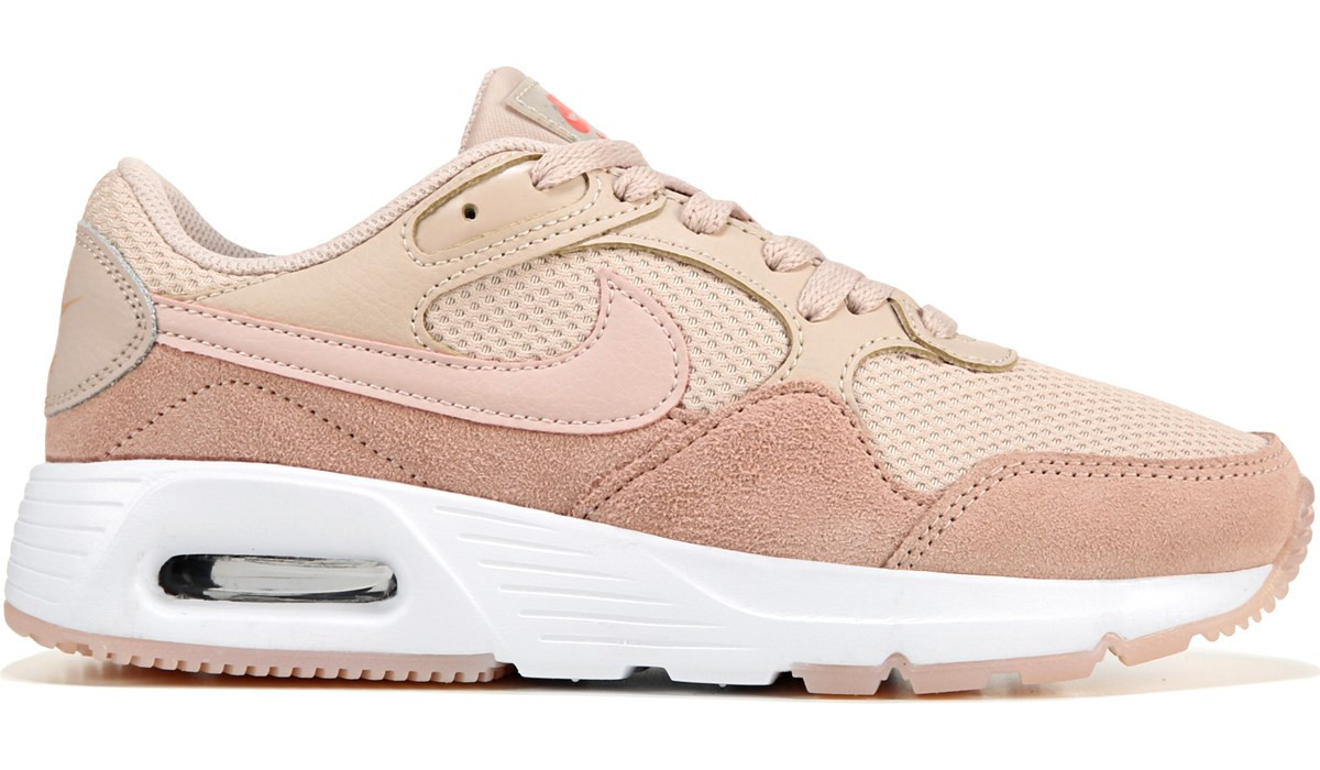 Nike | Famous Footwear